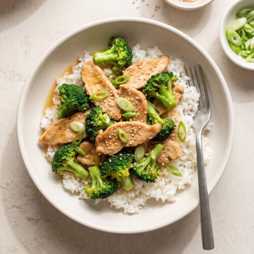 Garlic Ginger Chicken and Broccoli Stir Fry