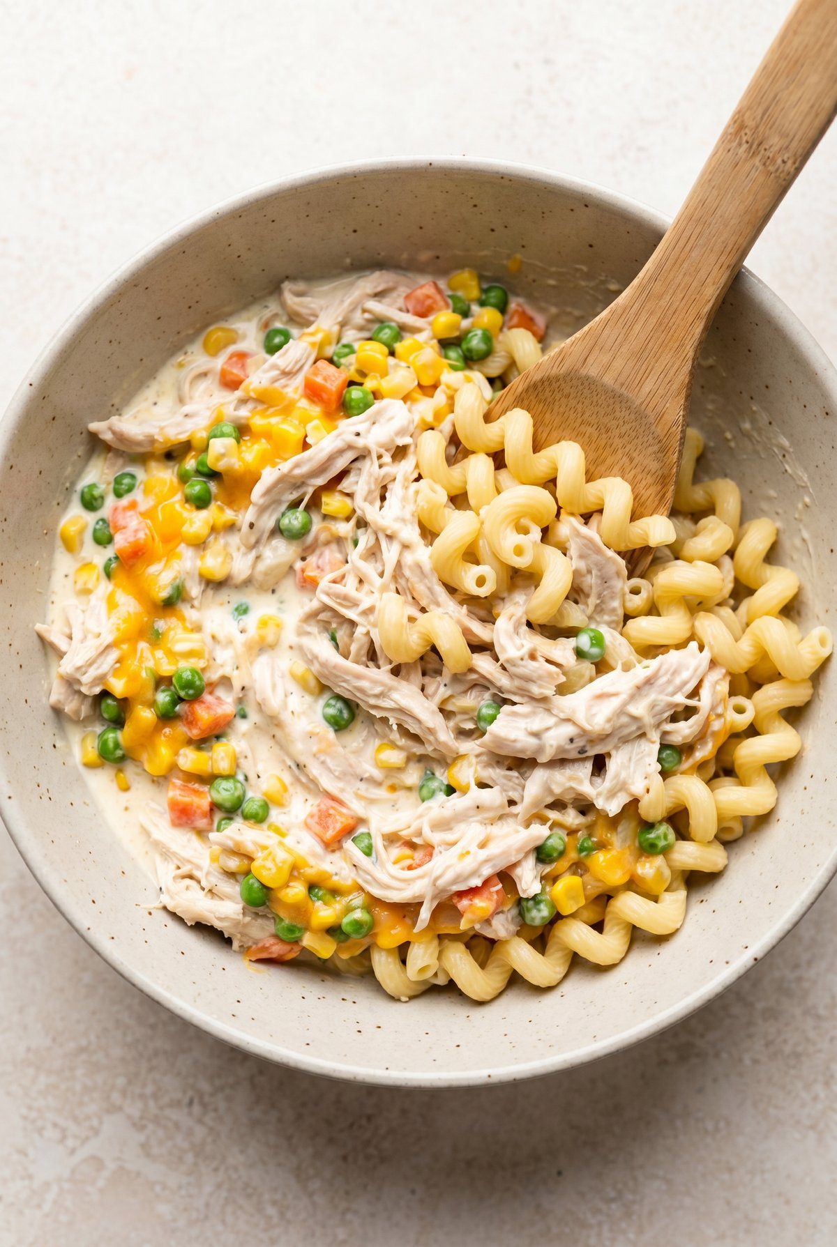How to make Crockpot Chicken Pot Pie Pasta – step 2